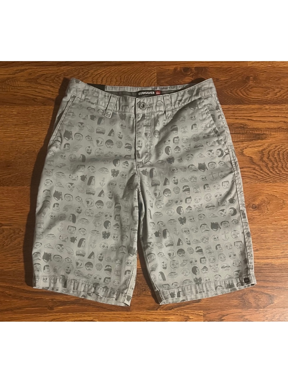 Quiksilver Gray Patterned Cargo Shorts